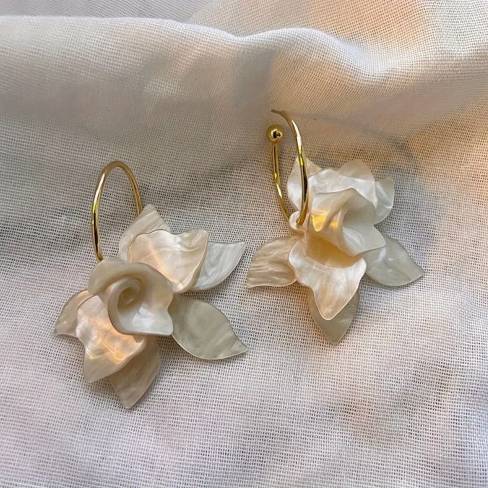 white floral statement earrings pearlescent gold hoops - Picture 4 of 5